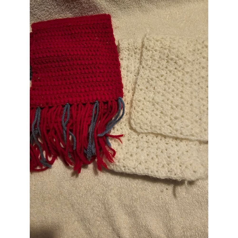 Handmade‎ Crochet Scarf Lot Red White Blue Striped Fringe Cream Shell Stitch